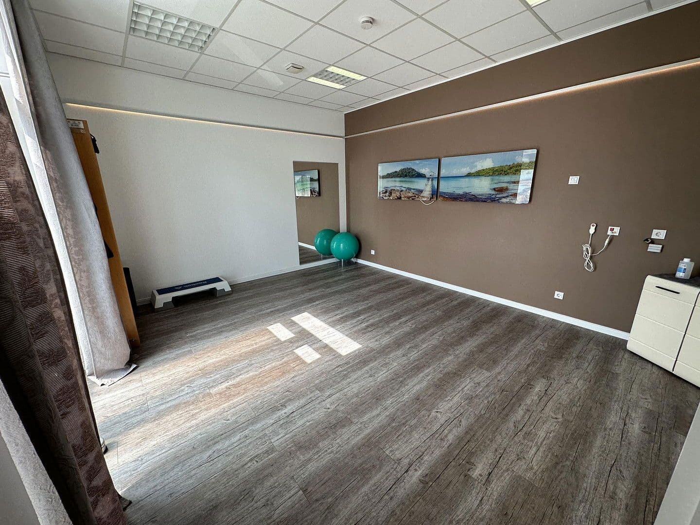 Pronájem kanceláře 440 m², Tulpenstr. 2-4, Dietzenbach, Hessen Pronájem kanceláře 440 m², Tulpenstr. 2-4, Dietzenbach, Hessen