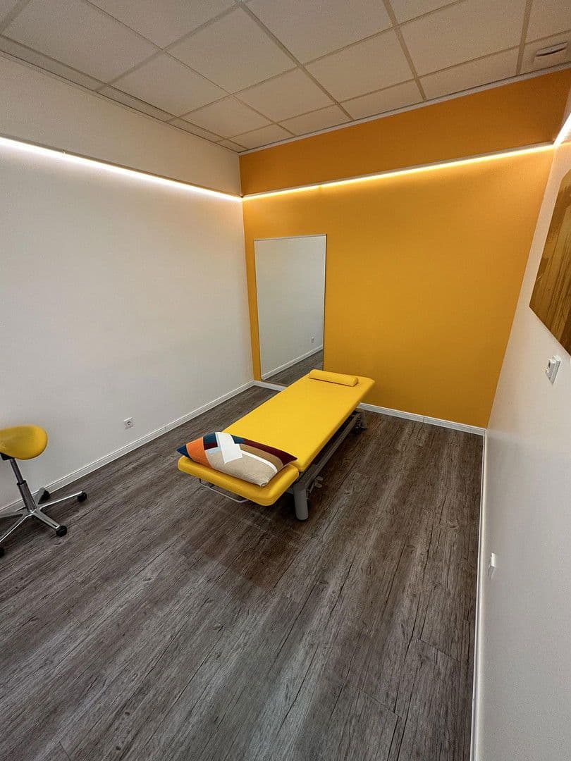 Pronájem kanceláře 440 m², Tulpenstr. 2-4, Dietzenbach, Hessen Pronájem kanceláře 440 m², Tulpenstr. 2-4, Dietzenbach, Hessen