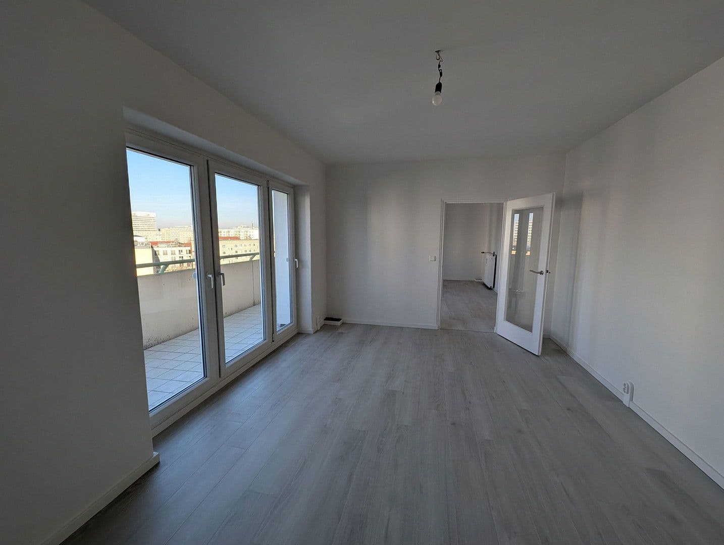 Prodej bytu 4+1 103 m², Ifflandstraße 4, Berlin, Berlín Prodej bytu 4+1 103 m², Ifflandstraße 4, Berlin, Berlín