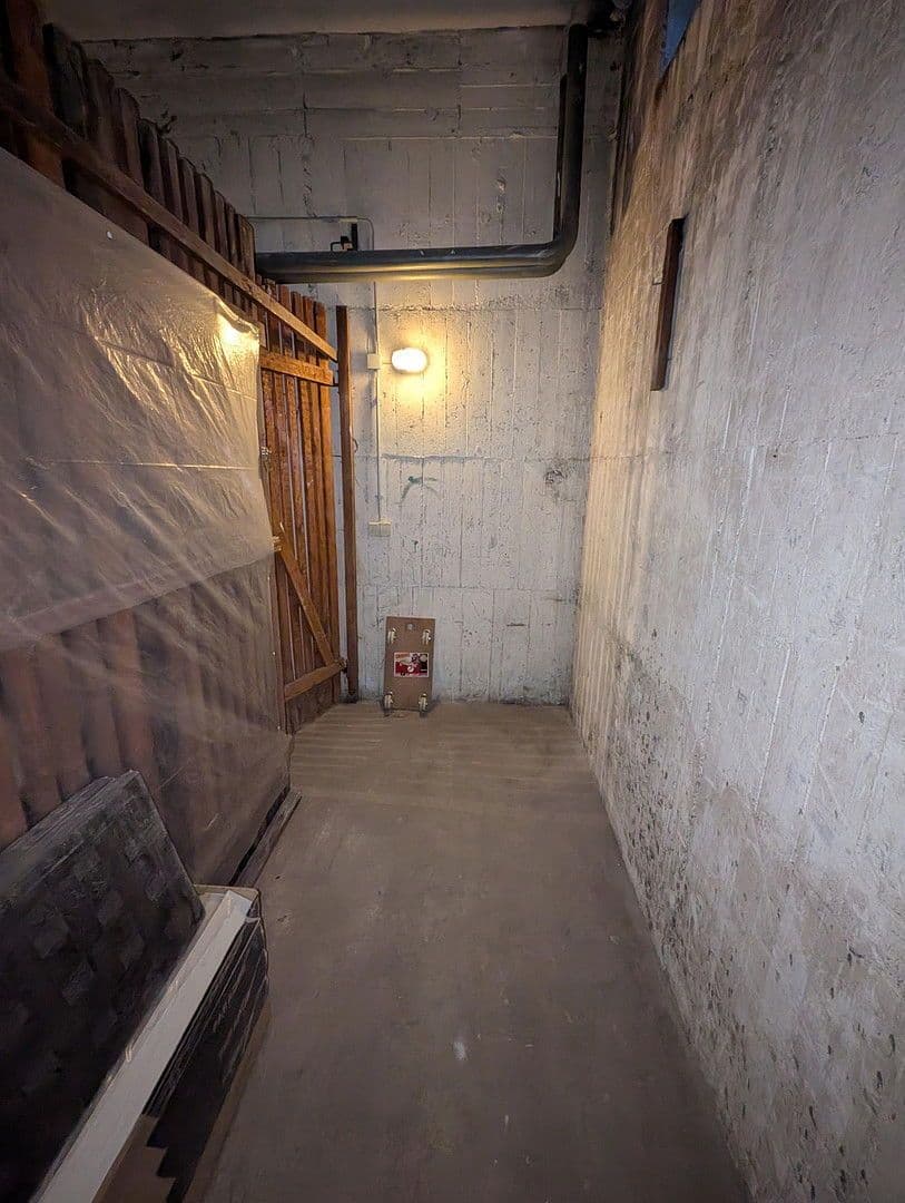 Prodej bytu 4+1 103 m², Ifflandstraße 4, Berlin, Berlín Prodej bytu 4+1 103 m², Ifflandstraße 4, Berlin, Berlín