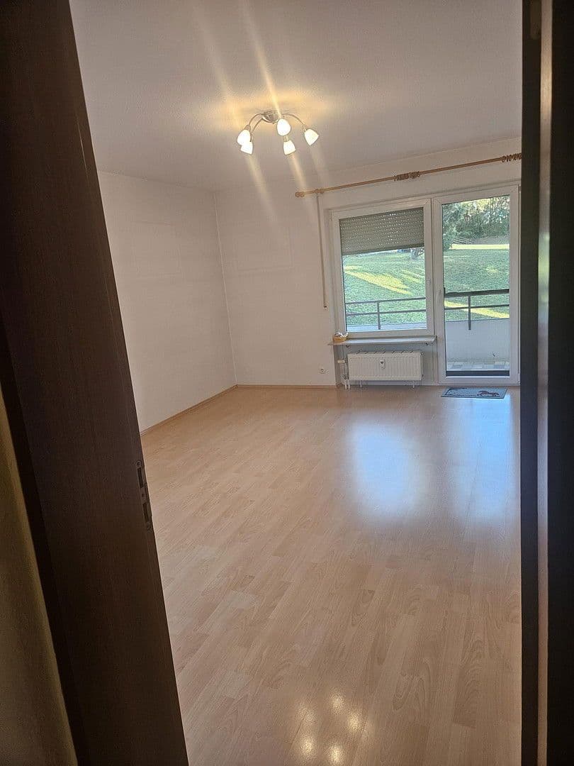 Pronájem bytu 2+1 60 m², Heilbronn, Bádensko-Württembersko Pronájem bytu 2+1 60 m², Heilbronn, Bádensko-Württembersko
