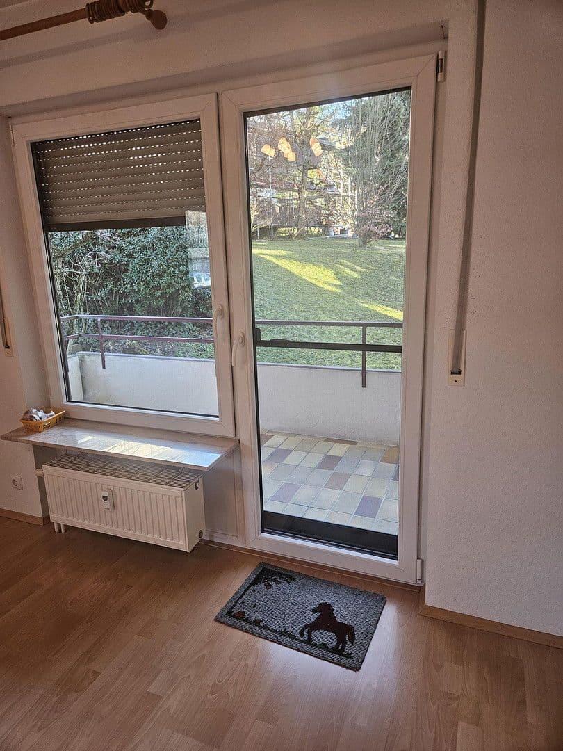 Pronájem bytu 2+1 60 m², Heilbronn, Bádensko-Württembersko Pronájem bytu 2+1 60 m², Heilbronn, Bádensko-Württembersko