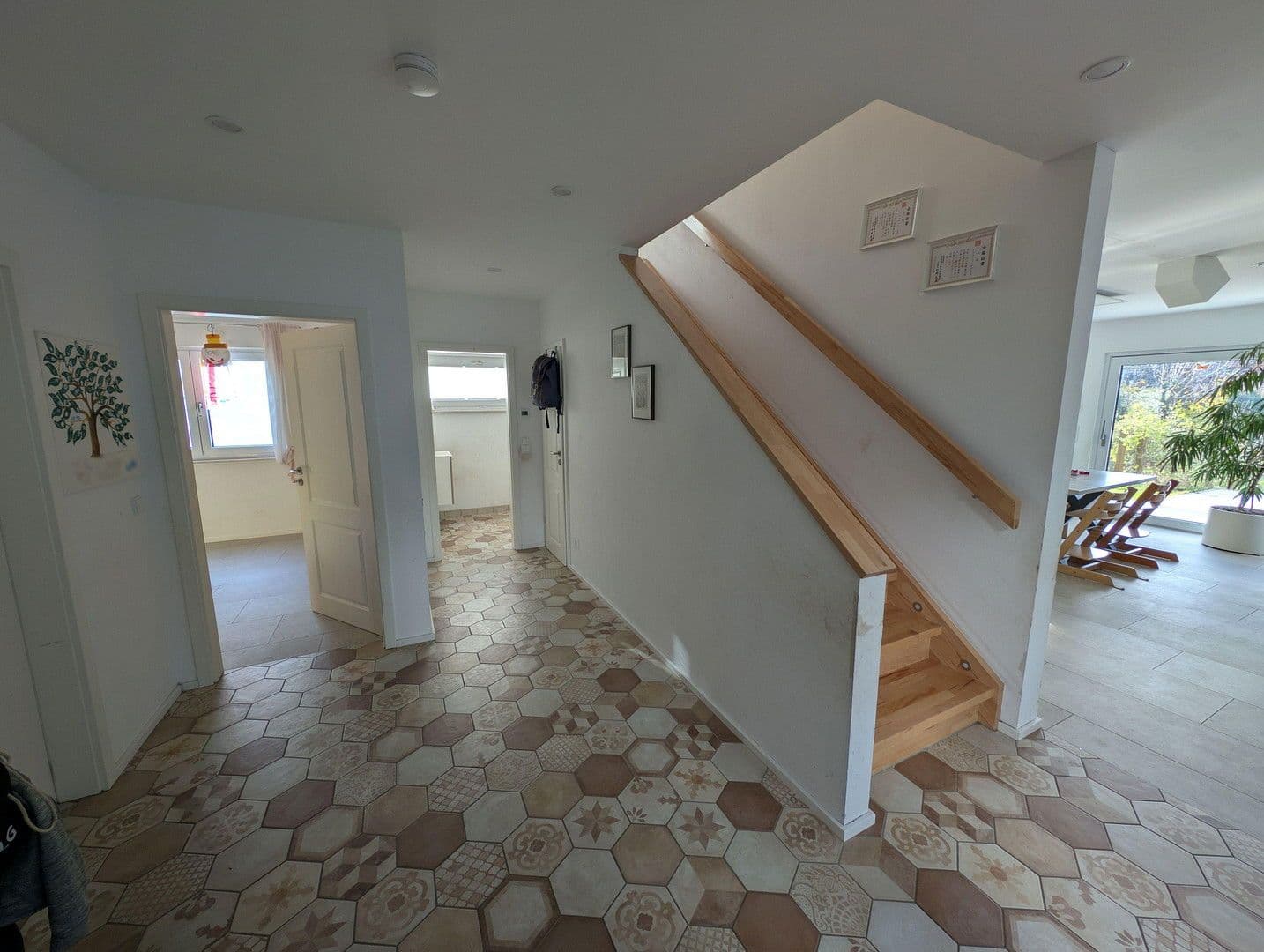 Prodej domu 174 m², pozemek 531 m², Walzbachtal, Bádensko-Württembersko Prodej domu 174 m², pozemek 531 m², Walzbachtal, Bádensko-Württembersko