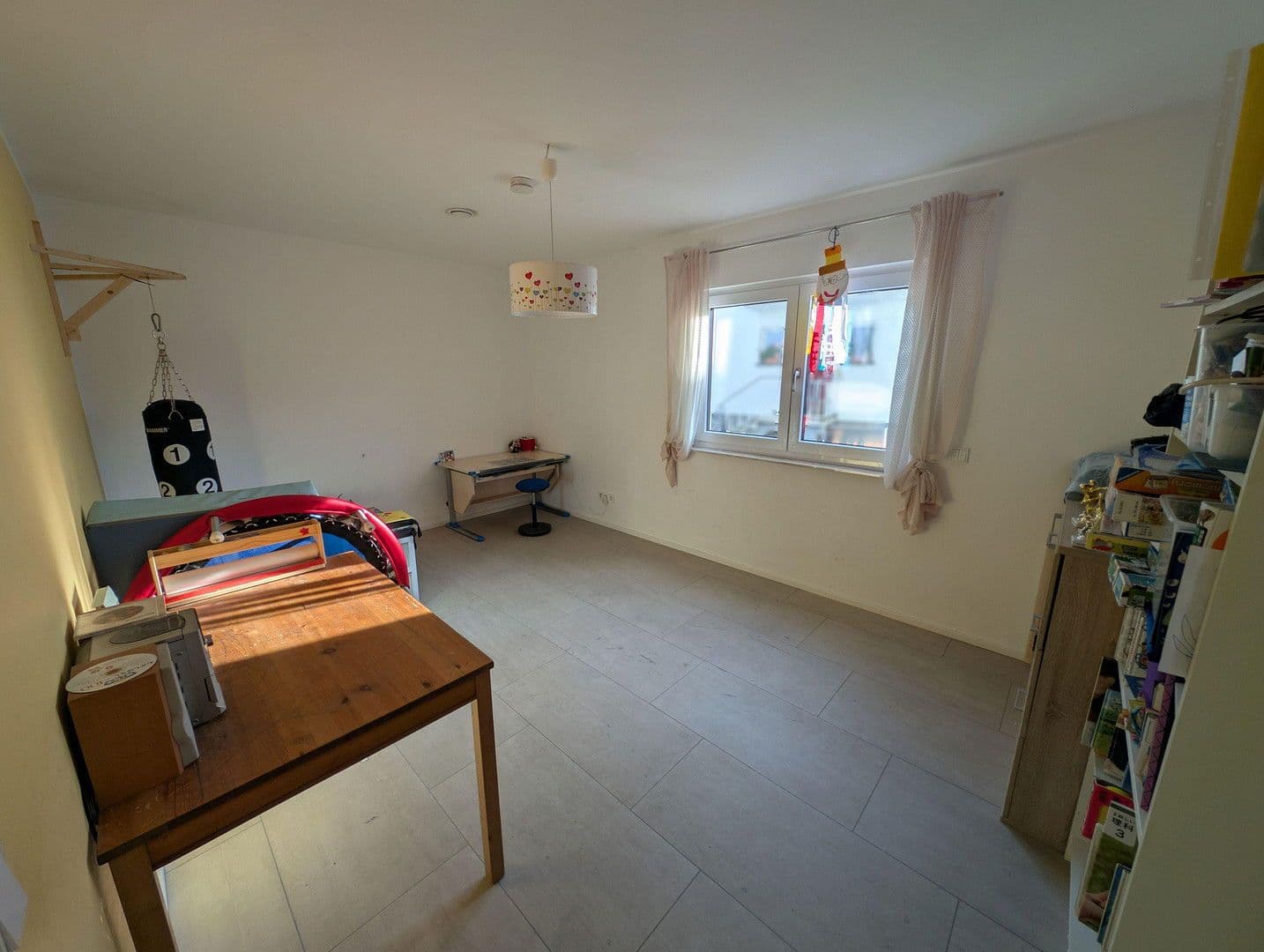 Prodej domu 174 m², pozemek 531 m², Walzbachtal, Bádensko-Württembersko Prodej domu 174 m², pozemek 531 m², Walzbachtal, Bádensko-Württembersko