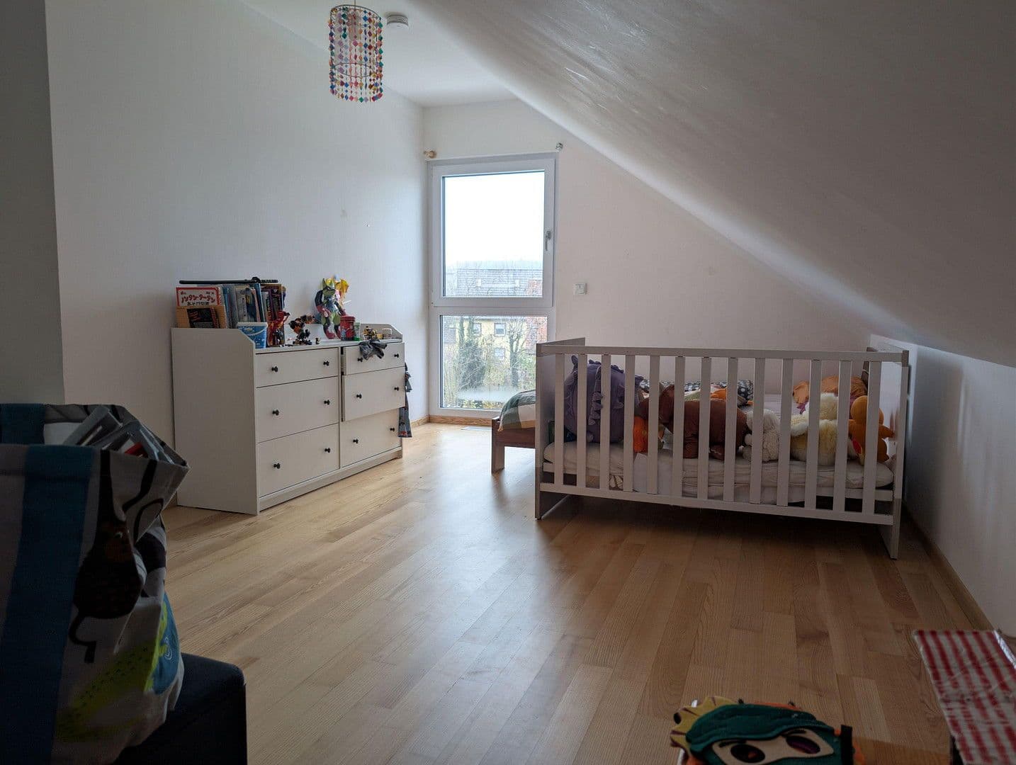 Prodej domu 174 m², pozemek 531 m², Walzbachtal, Bádensko-Württembersko Prodej domu 174 m², pozemek 531 m², Walzbachtal, Bádensko-Württembersko