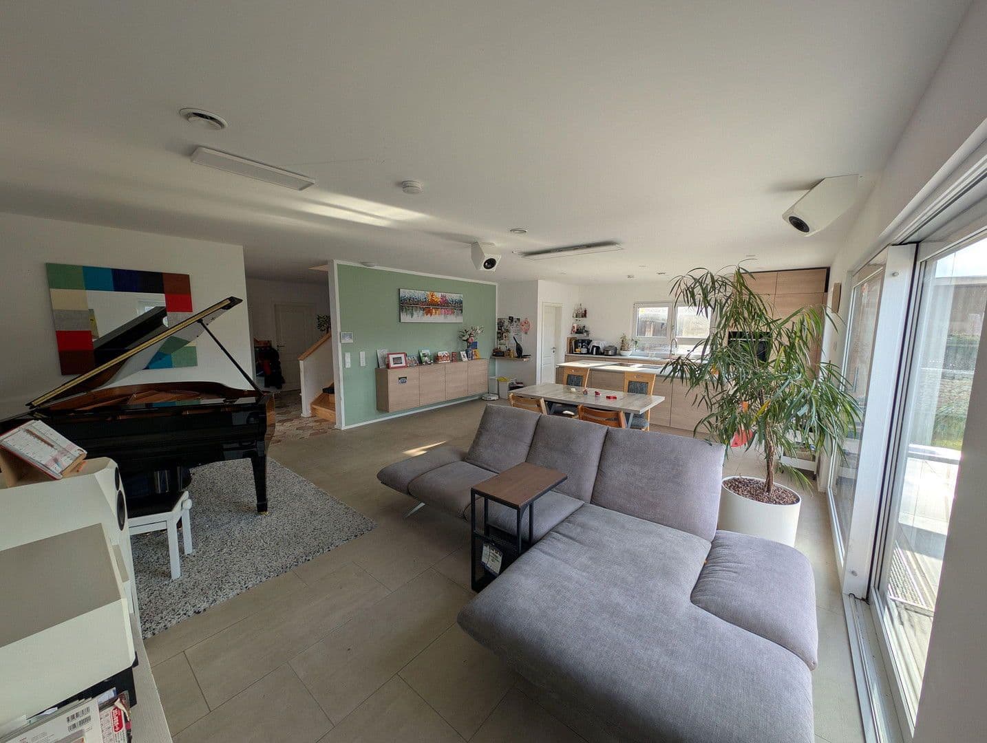 Prodej domu 174 m², pozemek 531 m², Walzbachtal, Bádensko-Württembersko Prodej domu 174 m², pozemek 531 m², Walzbachtal, Bádensko-Württembersko