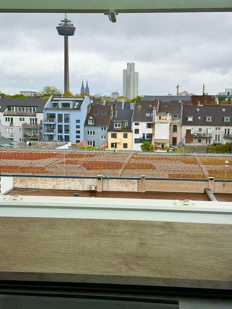 Pronájem bytu 3+1 60 m², Venloer Str.332, Köln, Severní Porýní-Vestfálsko Pronájem bytu 3+1 60 m², Venloer Str.332, Köln, Severní Porýní-Vestfálsko