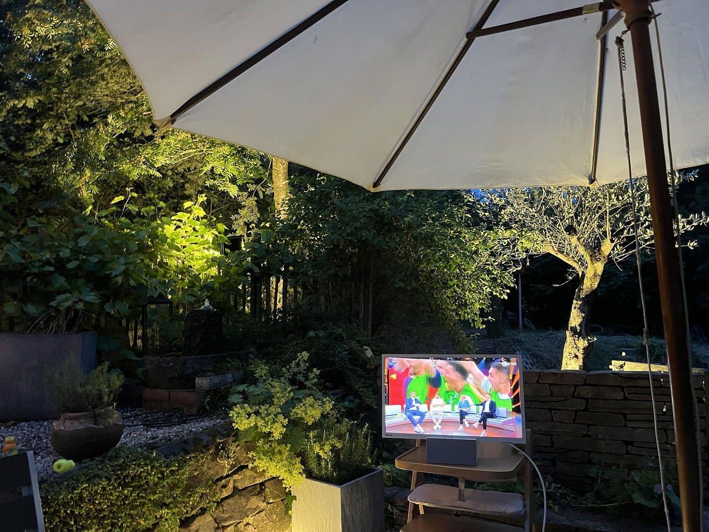 Prodej domu 130 m², pozemek 1.040 m², Baar, Porýní-Falc Prodej domu 130 m², pozemek 1.040 m², Baar, Porýní-Falc