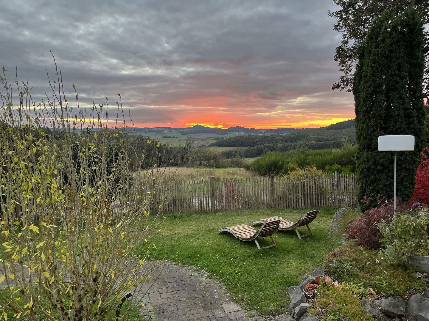 Prodej domu 130 m², pozemek 1.040 m², Baar, Porýní-Falc Prodej domu 130 m², pozemek 1.040 m², Baar, Porýní-Falc