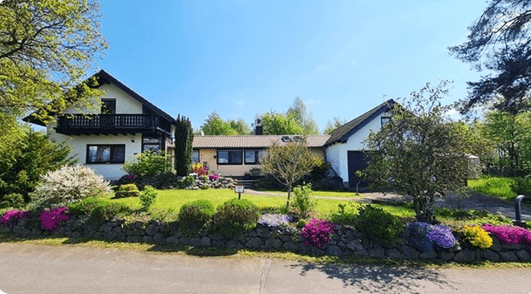 Prodej domu 130 m², pozemek 1.040 m², Baar, Porýní-Falc Prodej domu 130 m², pozemek 1.040 m², Baar, Porýní-Falc