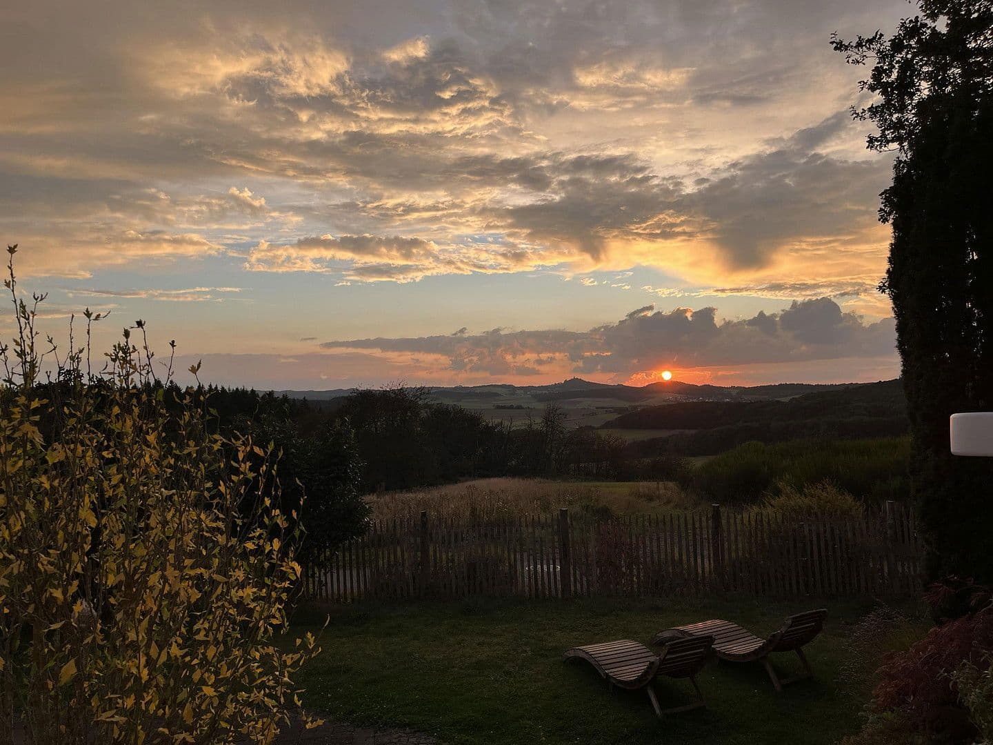 Prodej domu 130 m², pozemek 1.040 m², Baar, Porýní-Falc Prodej domu 130 m², pozemek 1.040 m², Baar, Porýní-Falc