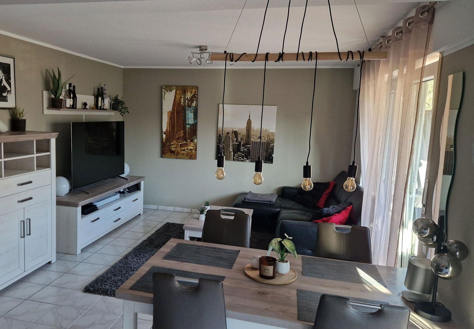 Pronájem bytu 2+1 66 m², Bonn, Severní Porýní-Vestfálsko Pronájem bytu 2+1 66 m², Bonn, Severní Porýní-Vestfálsko