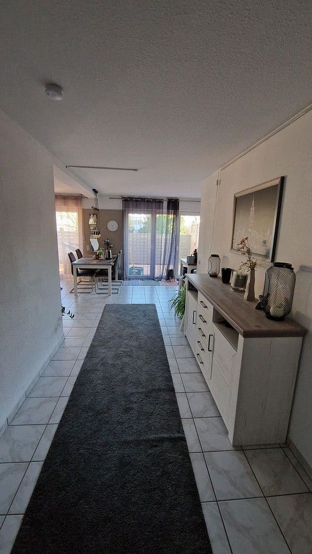 Pronájem bytu 2+1 66 m², Bonn, Severní Porýní-Vestfálsko Pronájem bytu 2+1 66 m², Bonn, Severní Porýní-Vestfálsko