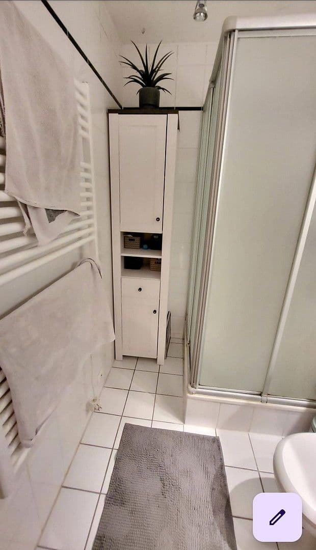 Pronájem bytu 2+1 66 m², Bonn, Severní Porýní-Vestfálsko Pronájem bytu 2+1 66 m², Bonn, Severní Porýní-Vestfálsko