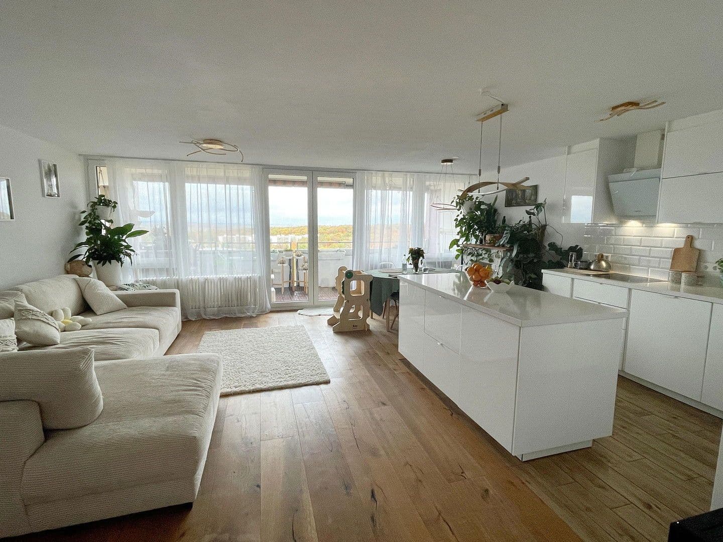 Prodej bytu 4+1 109 m², Sindelfingen, Bádensko-Württembersko Prodej bytu 4+1 109 m², Sindelfingen, Bádensko-Württembersko