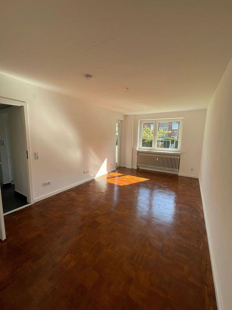Prodej domu 616 m², pozemek 1.420 m², Mühlenstr.56, Neumünster, Šlesvicko-Holštýnsko Prodej domu 616 m², pozemek 1.420 m², Mühlenstr.56, Neumünster, Šlesvicko-Holštýnsko