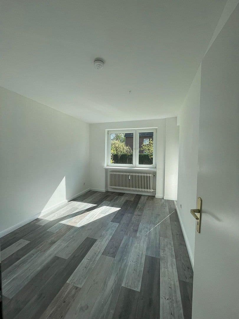 Prodej domu 616 m², pozemek 1.420 m², Mühlenstr.56, Neumünster, Šlesvicko-Holštýnsko Prodej domu 616 m², pozemek 1.420 m², Mühlenstr.56, Neumünster, Šlesvicko-Holštýnsko