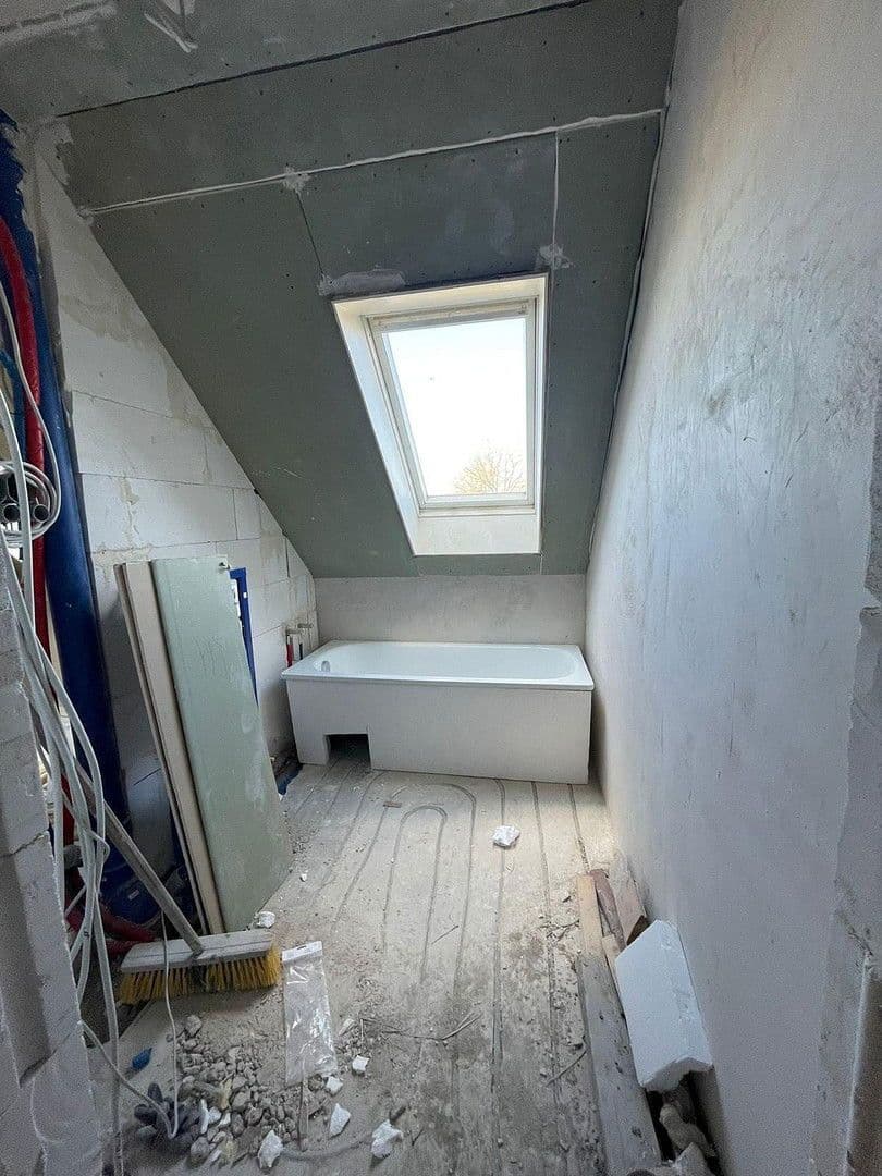 Prodej domu 616 m², pozemek 1.420 m², Mühlenstr.56, Neumünster, Šlesvicko-Holštýnsko Prodej domu 616 m², pozemek 1.420 m², Mühlenstr.56, Neumünster, Šlesvicko-Holštýnsko