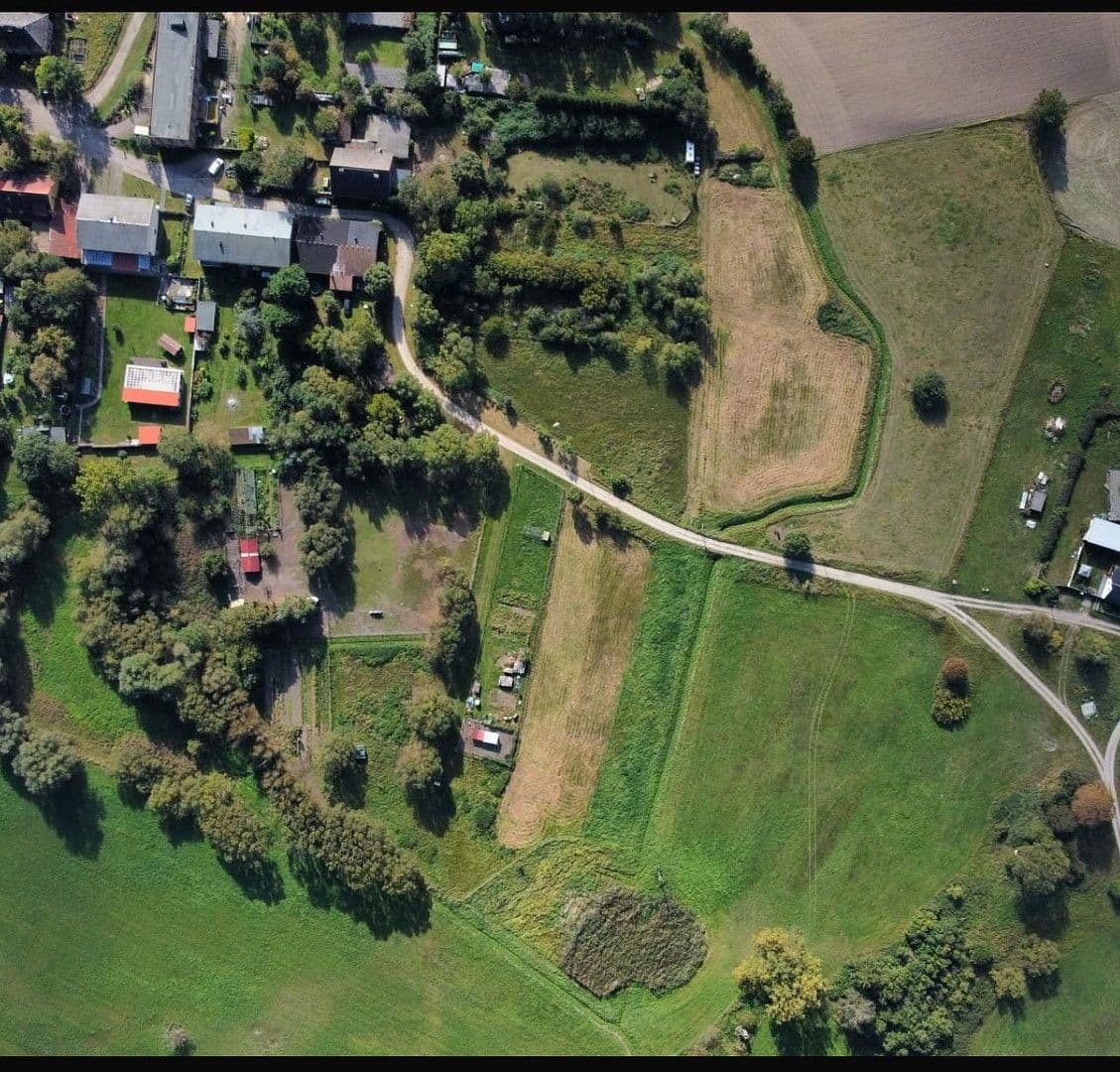 Prodej domu 900 m², pozemek 17.233 m², Badinger Weg 25, Zehdenick, Braniborsko Prodej domu 900 m², pozemek 17.233 m², Badinger Weg 25, Zehdenick, Braniborsko