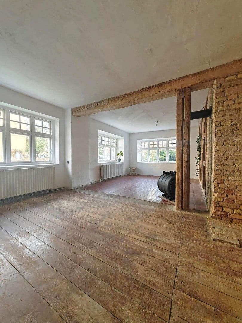 Prodej domu 900 m², pozemek 17.233 m², Badinger Weg 25, Zehdenick, Braniborsko Prodej domu 900 m², pozemek 17.233 m², Badinger Weg 25, Zehdenick, Braniborsko