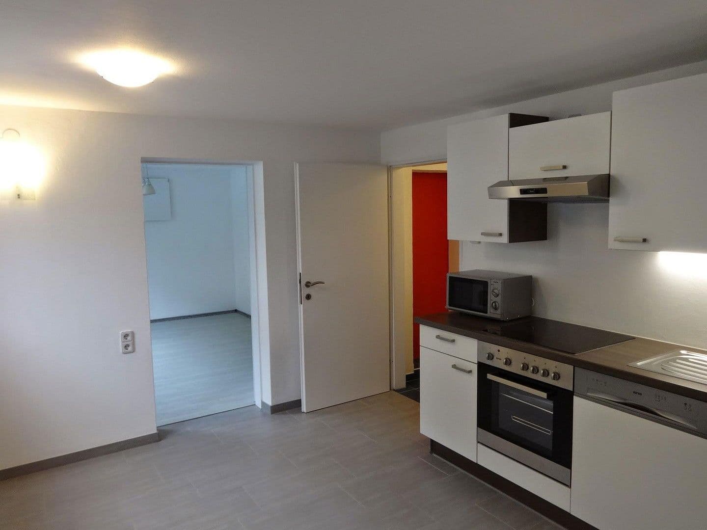 Pronájem bytu 1+1 32 m², Sparkassenstraße 12 Tür 2, Neumarkt am Wallersee, Salcbursko Pronájem bytu 1+1 32 m², Sparkassenstraße 12 Tür 2, Neumarkt am Wallersee, Salcbursko