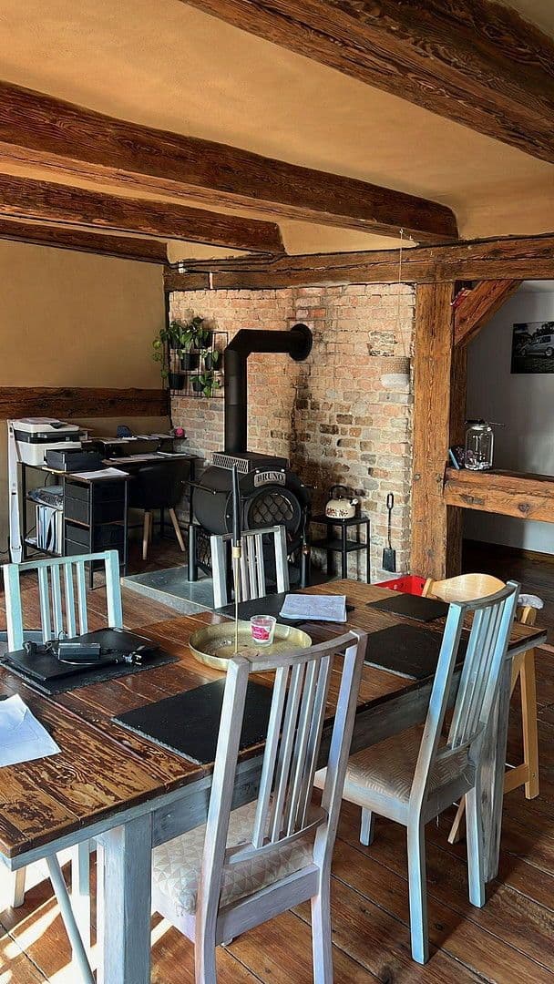 Pronájem bytu 4+1 165 m², Berliner Straße 73, Oderberg, Braniborsko Pronájem bytu 4+1 165 m², Berliner Straße 73, Oderberg, Braniborsko