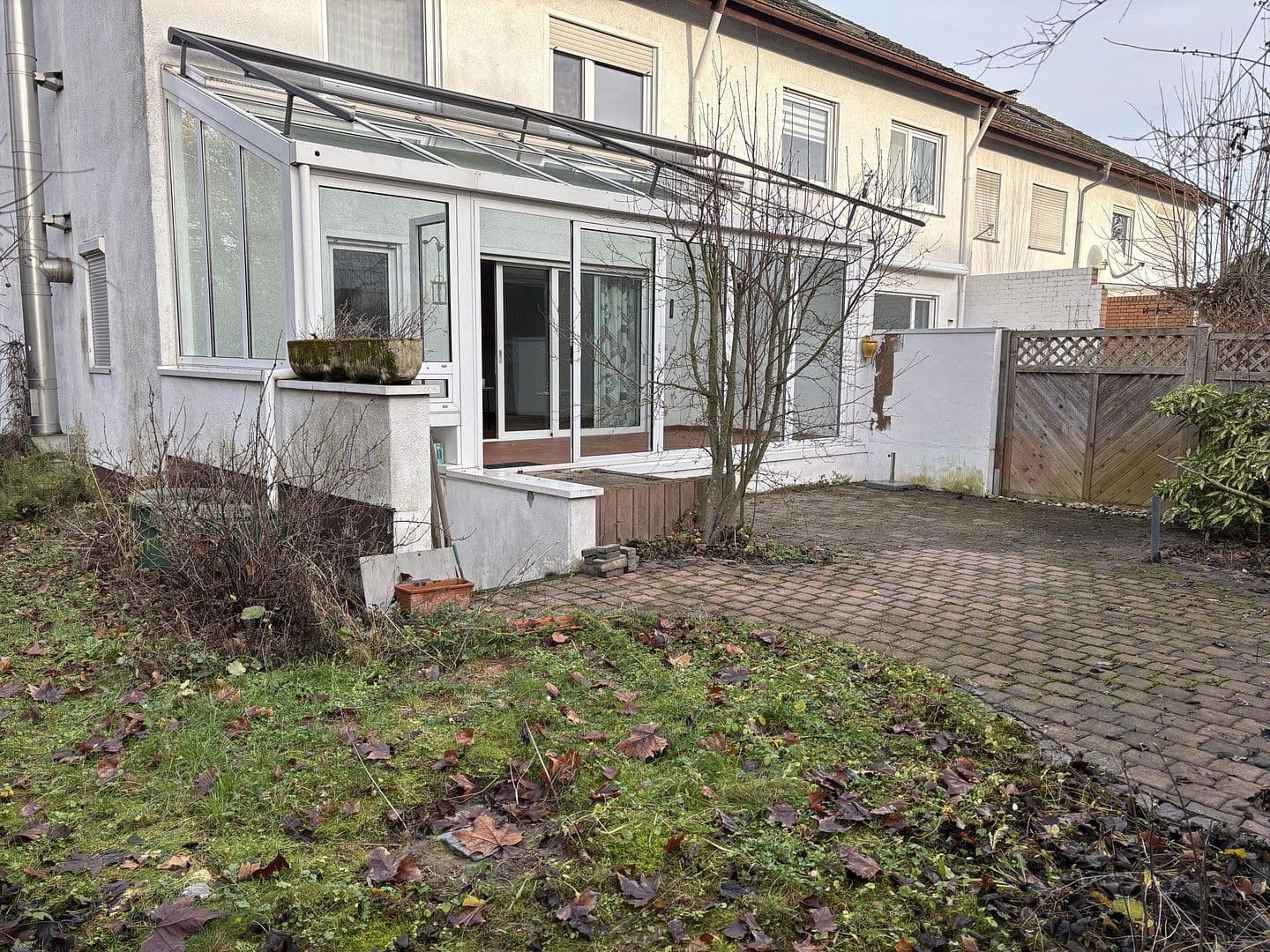 Prodej domu 130 m², pozemek 305 m², Mainz, Porýní-Falc Prodej domu 130 m², pozemek 305 m², Mainz, Porýní-Falc