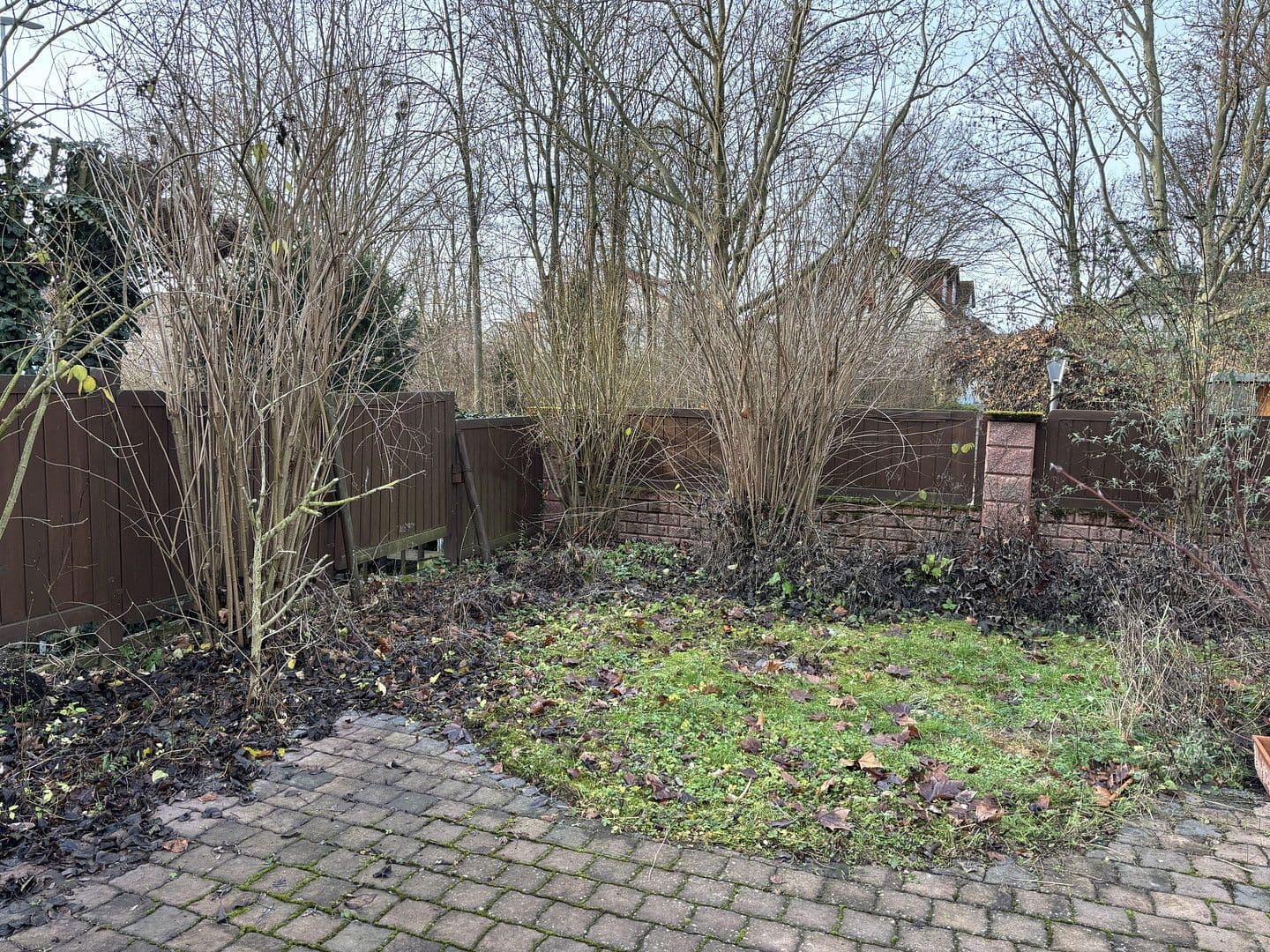 Prodej domu 130 m², pozemek 305 m², Mainz, Porýní-Falc Prodej domu 130 m², pozemek 305 m², Mainz, Porýní-Falc