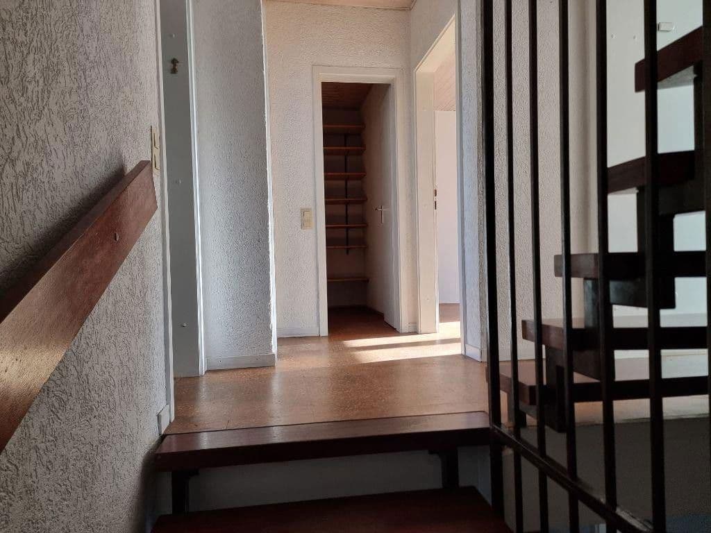 Prodej domu 130 m², pozemek 305 m², Mainz, Porýní-Falc Prodej domu 130 m², pozemek 305 m², Mainz, Porýní-Falc