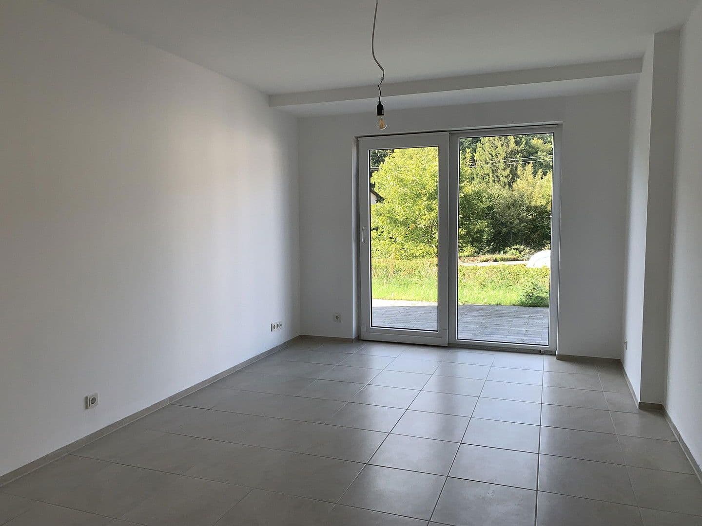 Prodej domu 200 m², pozemek 960 m², Zweibrücken, Porýní-Falc Prodej domu 200 m², pozemek 960 m², Zweibrücken, Porýní-Falc