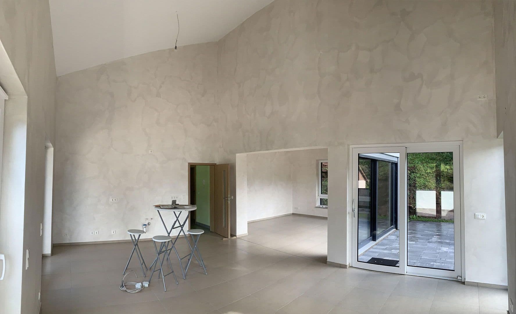 Prodej domu 200 m², pozemek 960 m², Zweibrücken, Porýní-Falc Prodej domu 200 m², pozemek 960 m², Zweibrücken, Porýní-Falc