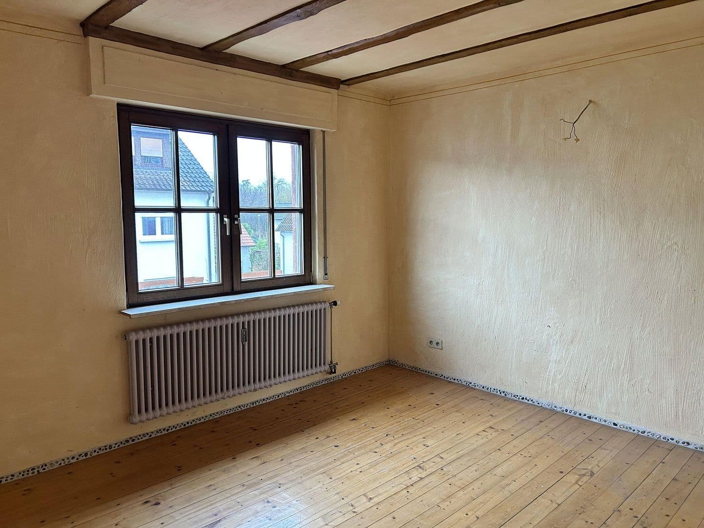 Prodej domu 128 m², pozemek 451 m², Albert Schmitt Str. 11, Sandhausen, Bádensko-Württembersko Prodej domu 128 m², pozemek 451 m², Albert Schmitt Str. 11, Sandhausen, Bádensko-Württembersko