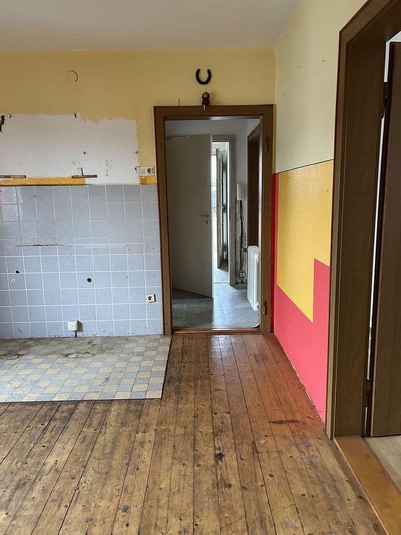 Prodej domu 128 m², pozemek 451 m², Albert Schmitt Str. 11, Sandhausen, Bádensko-Württembersko Prodej domu 128 m², pozemek 451 m², Albert Schmitt Str. 11, Sandhausen, Bádensko-Württembersko