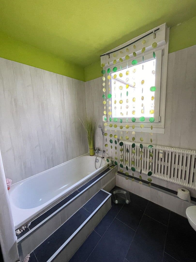 Prodej bytu 5+1 140 m², Offenburg, Bádensko-Württembersko Prodej bytu 5+1 140 m², Offenburg, Bádensko-Württembersko