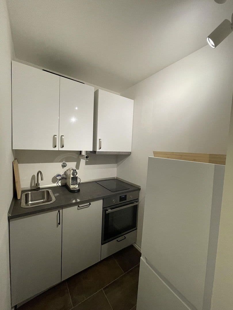 Pronájem bytu 1+kk 45 m², München, Bavorsko Pronájem bytu 1+kk 45 m², München, Bavorsko