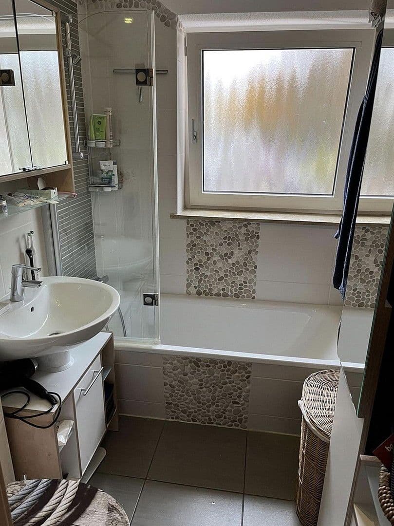 Pronájem bytu 3+1 68 m², Hardenbergstr. 76, Nürnberg, Bavorsko Pronájem bytu 3+1 68 m², Hardenbergstr. 76, Nürnberg, Bavorsko