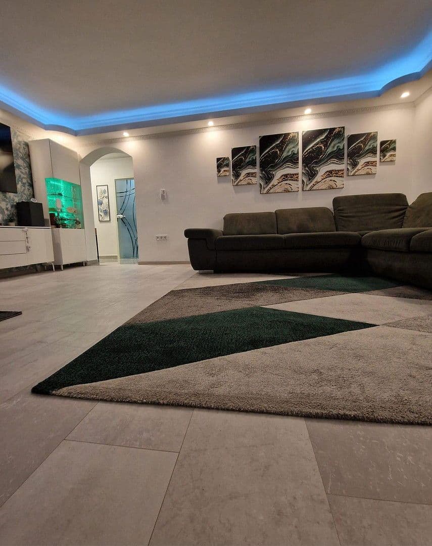 Prodej bytu 3+1 88 m², Langen, Hessen Prodej bytu 3+1 88 m², Langen, Hessen