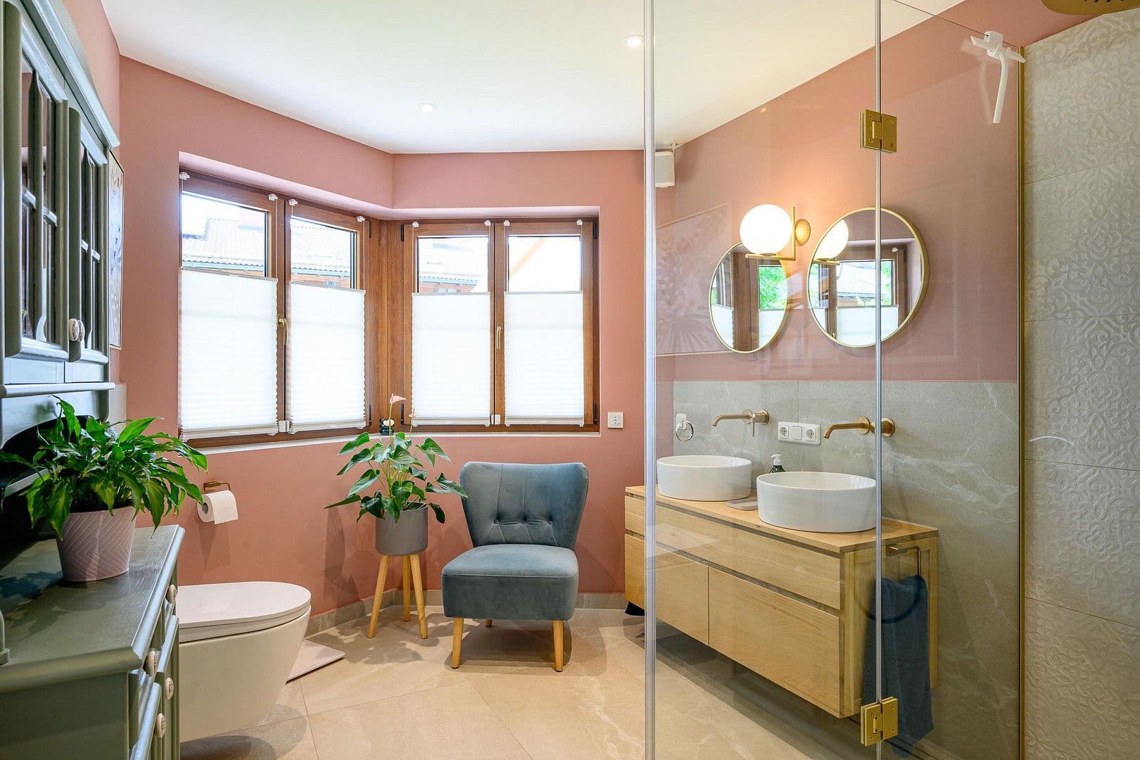 Prodej domu 321 m², pozemek 775 m², Oberau, Bavorsko Prodej domu 321 m², pozemek 775 m², Oberau, Bavorsko