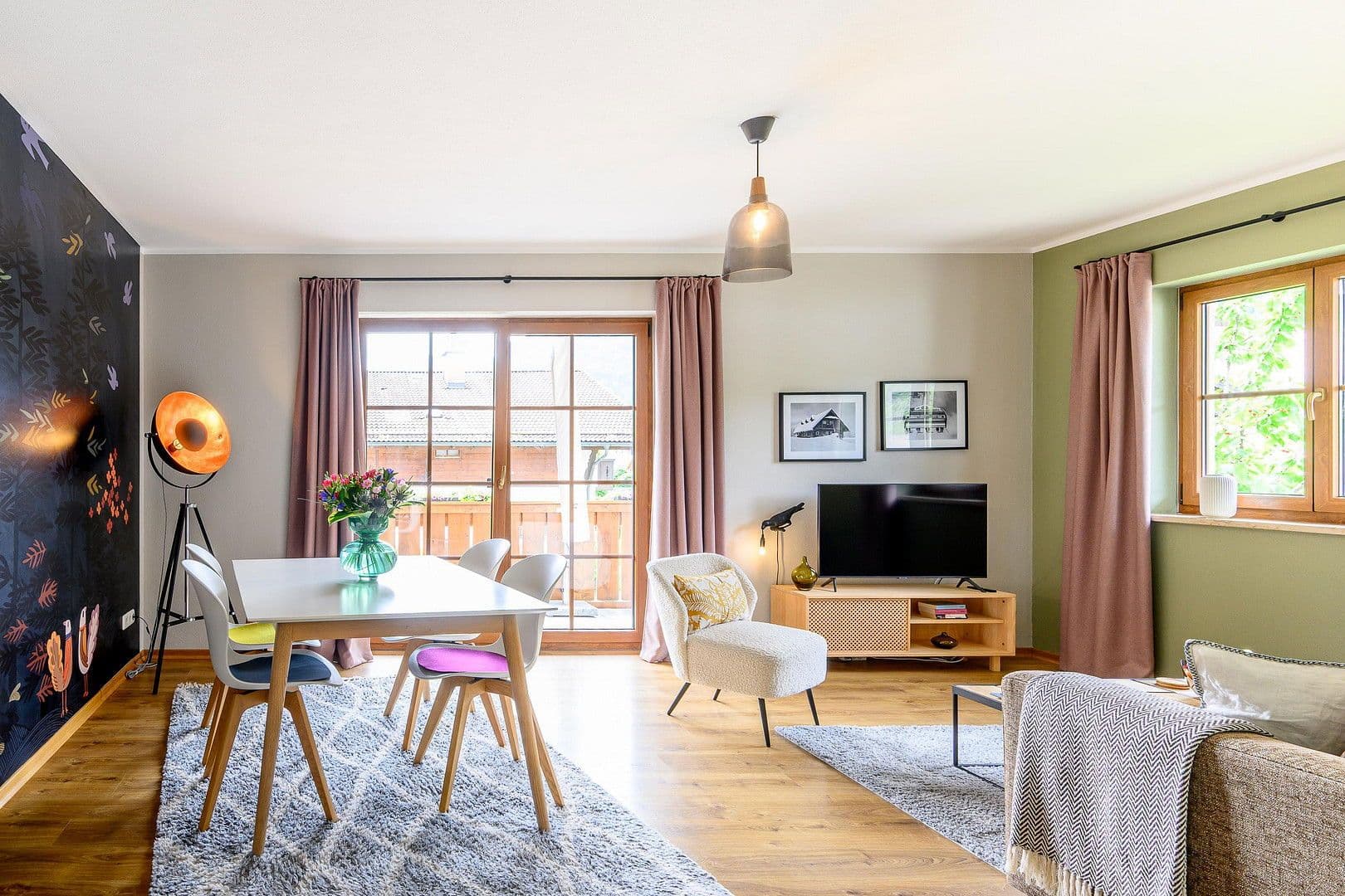 Prodej domu 321 m², pozemek 775 m², Oberau, Bavorsko Prodej domu 321 m², pozemek 775 m², Oberau, Bavorsko