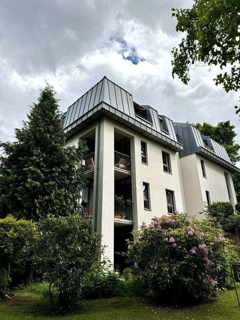 Pronájem bytu 4+1 108 m², Richard-Strauß-Allee 3, Wuppertal, Severní Porýní-Vestfálsko Pronájem bytu 4+1 108 m², Richard-Strauß-Allee 3, Wuppertal, Severní Porýní-Vestfálsko