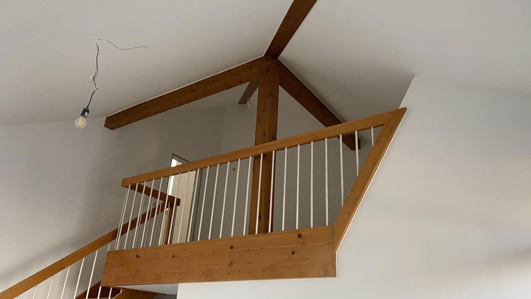 Pronájem bytu 4+1 108 m², Richard-Strauß-Allee 3, Wuppertal, Severní Porýní-Vestfálsko Pronájem bytu 4+1 108 m², Richard-Strauß-Allee 3, Wuppertal, Severní Porýní-Vestfálsko