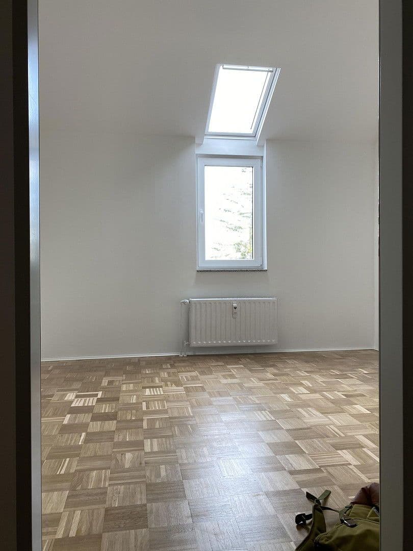 Pronájem bytu 4+1 108 m², Richard-Strauß-Allee 3, Wuppertal, Severní Porýní-Vestfálsko Pronájem bytu 4+1 108 m², Richard-Strauß-Allee 3, Wuppertal, Severní Porýní-Vestfálsko