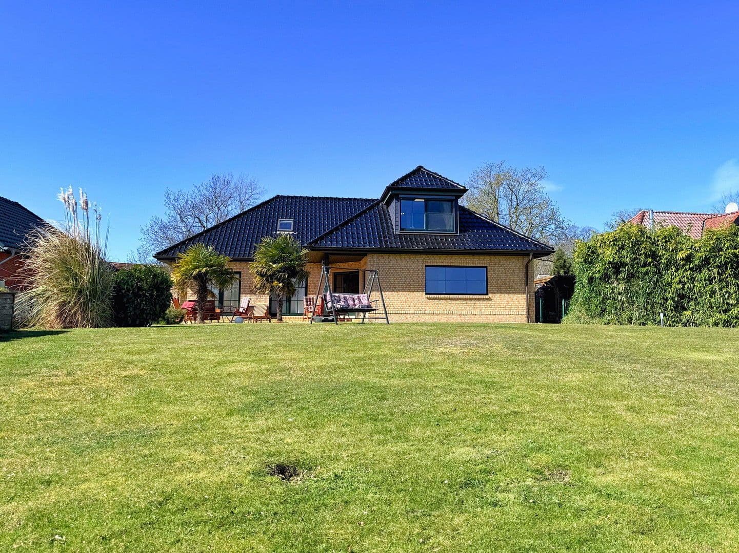 Prodej domu 189 m², pozemek 1.100 m², Ummanz, Mecklenburg-Vorpommern Prodej domu 189 m², pozemek 1.100 m², Ummanz, Mecklenburg-Vorpommern