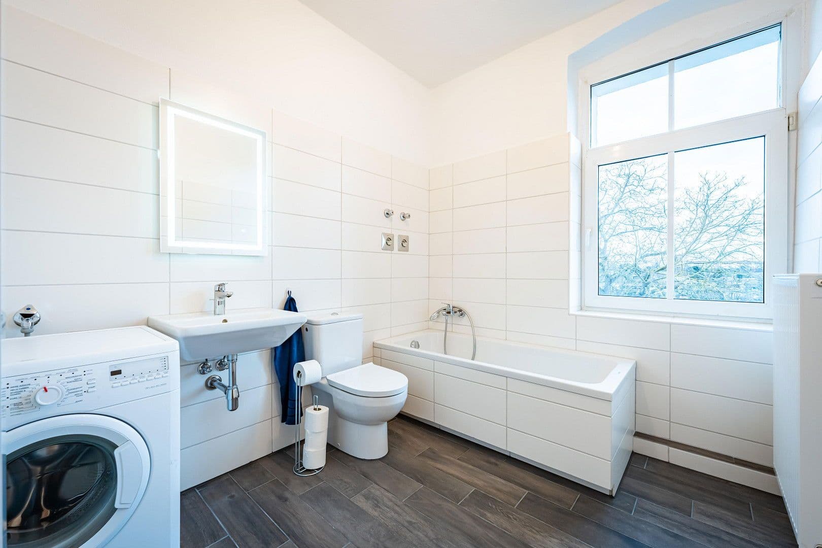 Pronájem bytu 3+1 78 m², Fichtestraße 41, Magdeburg, Sasko-Anhaltsko Pronájem bytu 3+1 78 m², Fichtestraße 41, Magdeburg, Sasko-Anhaltsko