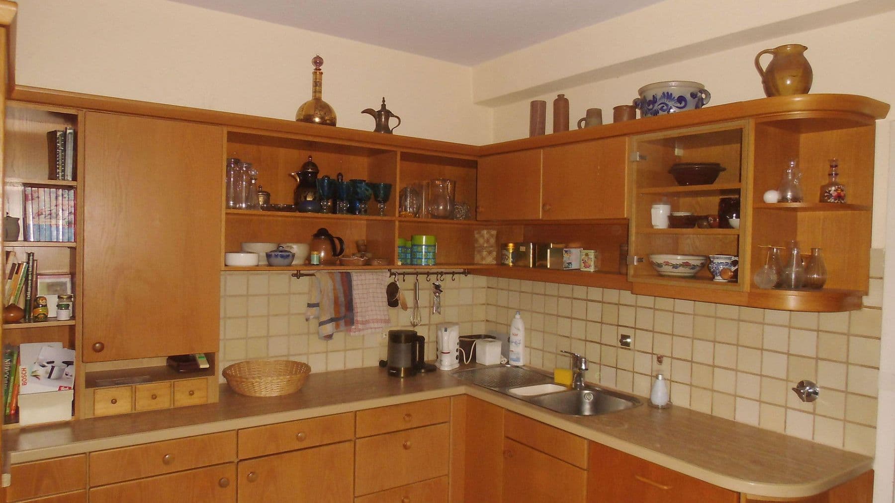 Prodej domu 326 m², pozemek 1.366 m², Nellinger Straße 47, Stuttgart, Bádensko-Württembersko Prodej domu 326 m², pozemek 1.366 m², Nellinger Straße 47, Stuttgart, Bádensko-Württembersko