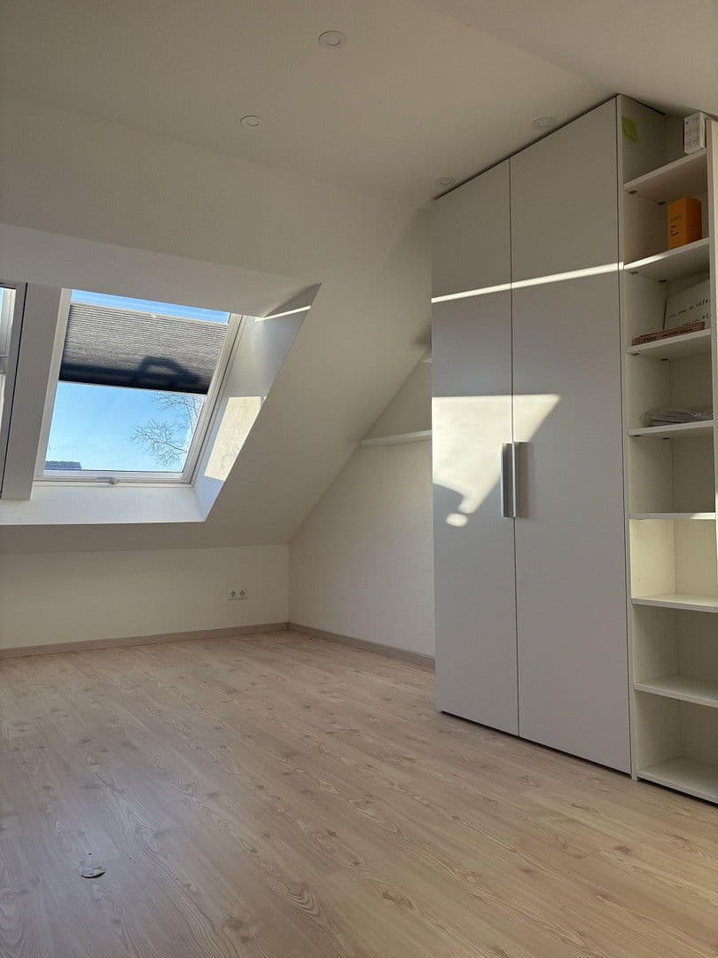 Prodej bytu 3+1 83 m², Sindelfingen, Bádensko-Württembersko Prodej bytu 3+1 83 m², Sindelfingen, Bádensko-Württembersko
