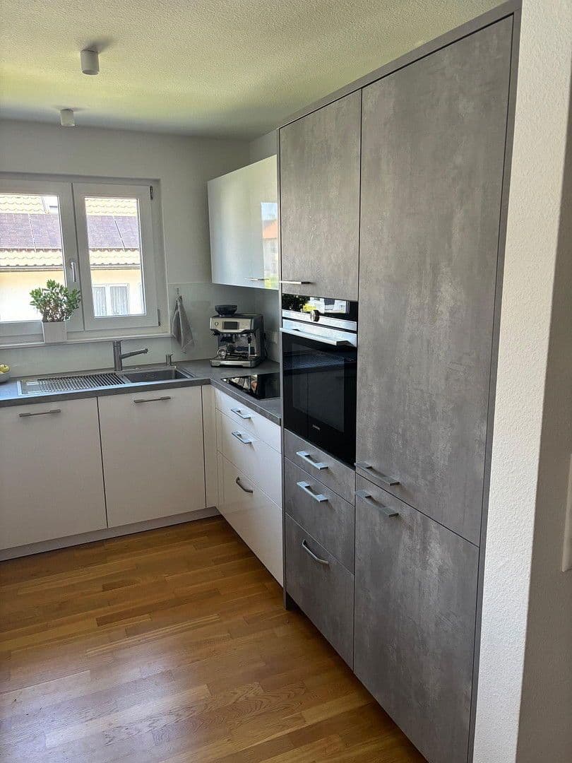 Prodej bytu 3+1 83 m², Sindelfingen, Bádensko-Württembersko Prodej bytu 3+1 83 m², Sindelfingen, Bádensko-Württembersko