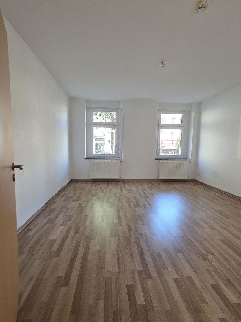 Pronájem bytu 4+1 90 m², Eisenbahnstraße 19, Eberswalde, Braniborsko Pronájem bytu 4+1 90 m², Eisenbahnstraße 19, Eberswalde, Braniborsko