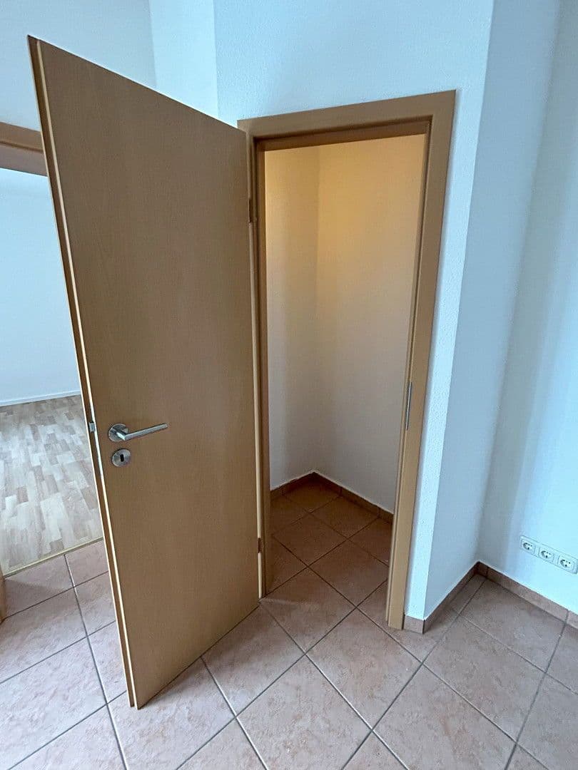 Pronájem bytu 4+1 90 m², Eisenbahnstraße 19, Eberswalde, Braniborsko Pronájem bytu 4+1 90 m², Eisenbahnstraße 19, Eberswalde, Braniborsko