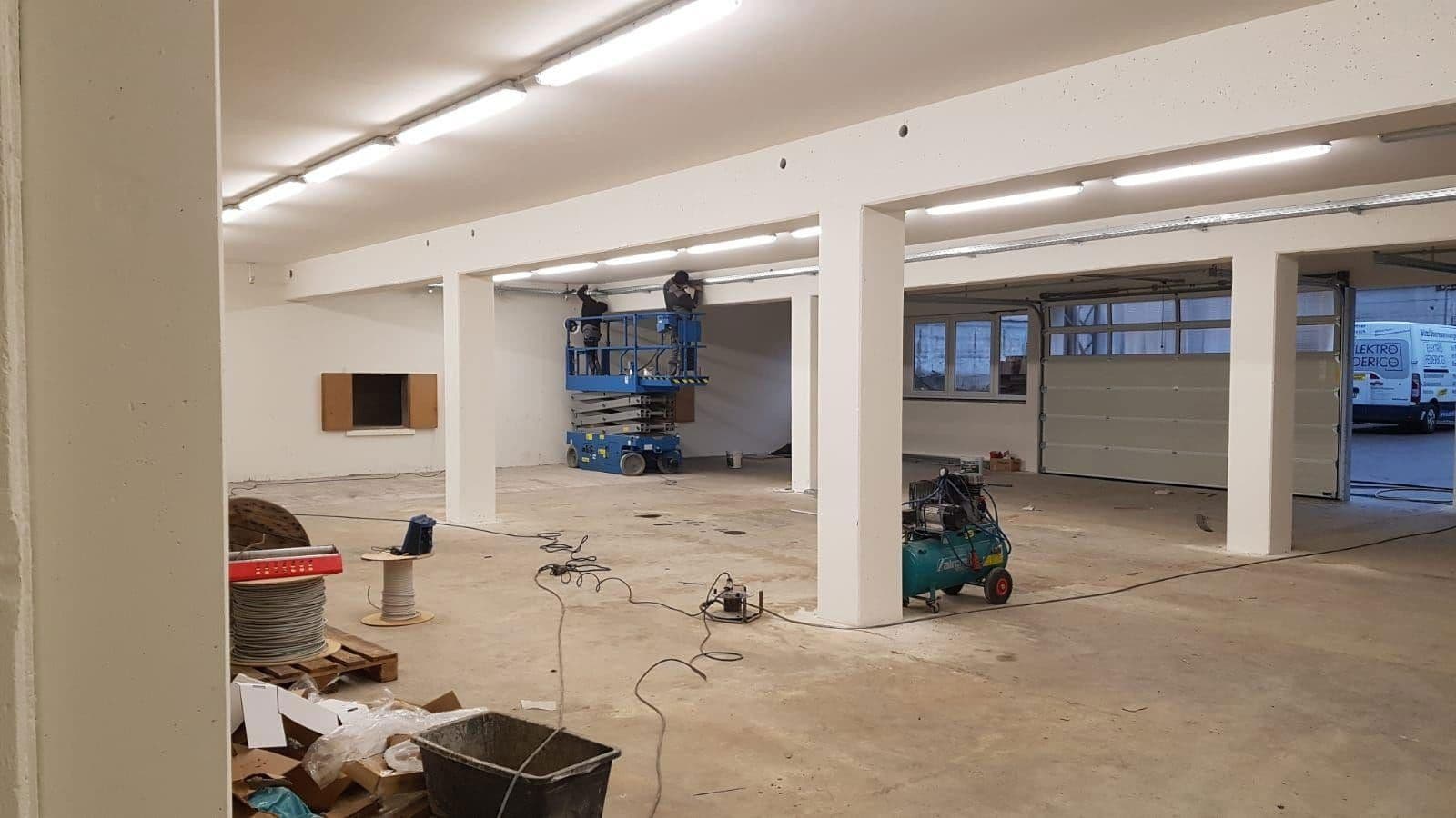 Pronájem kanceláře 105 m², Salmbacher Weg 35, Engelsbrand, Bádensko-Württembersko Pronájem kanceláře 105 m², Salmbacher Weg 35, Engelsbrand, Bádensko-Württembersko